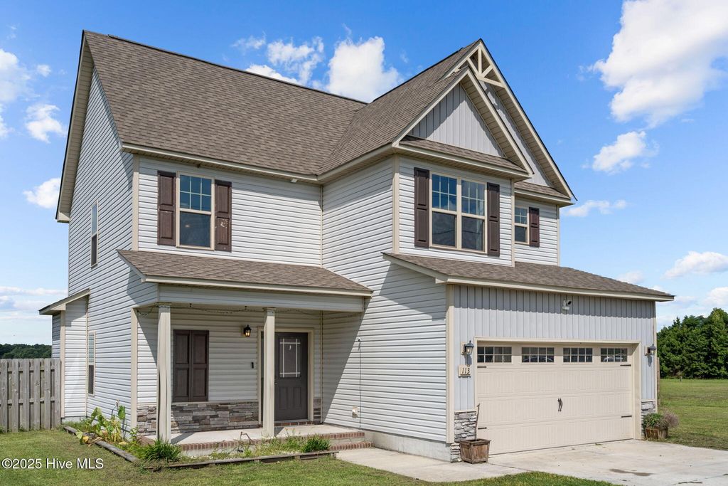 Photo of 113 Woodwater Drive, Richlands, NC 28574 (MLS # 100521248)