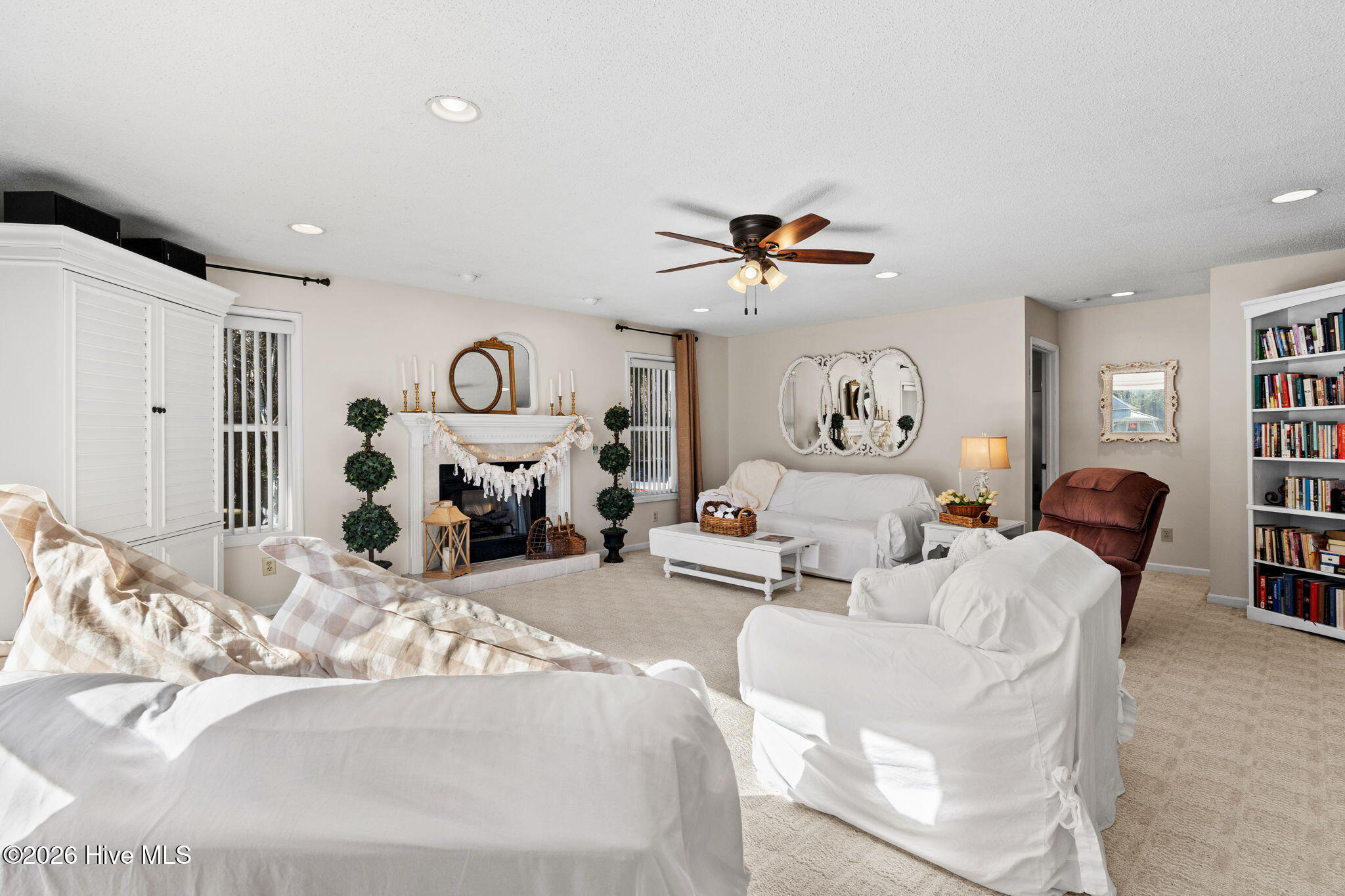 285 Holden Beach Road SW