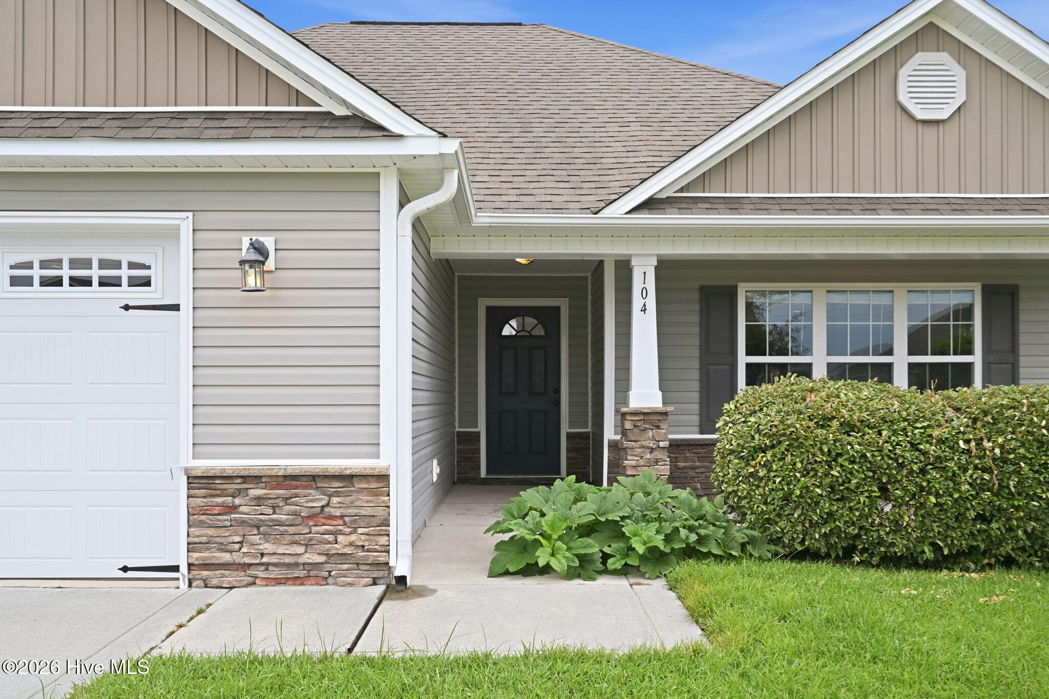104 Cavalier Drive