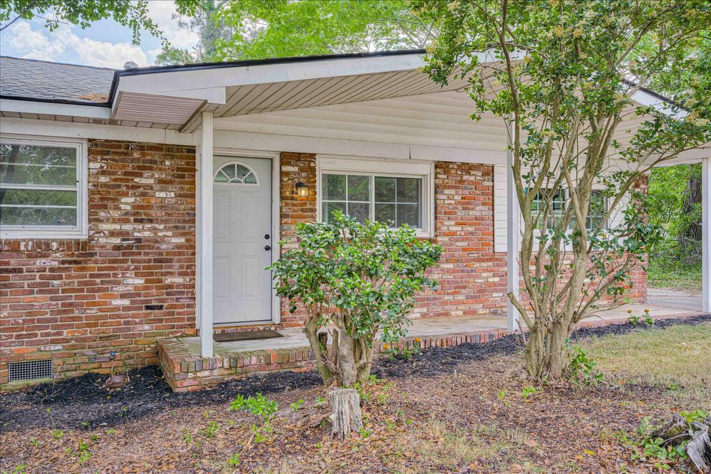 Photo of 2012 Colony Park Road, Augusta, GA 30909 (MLS # 555358)