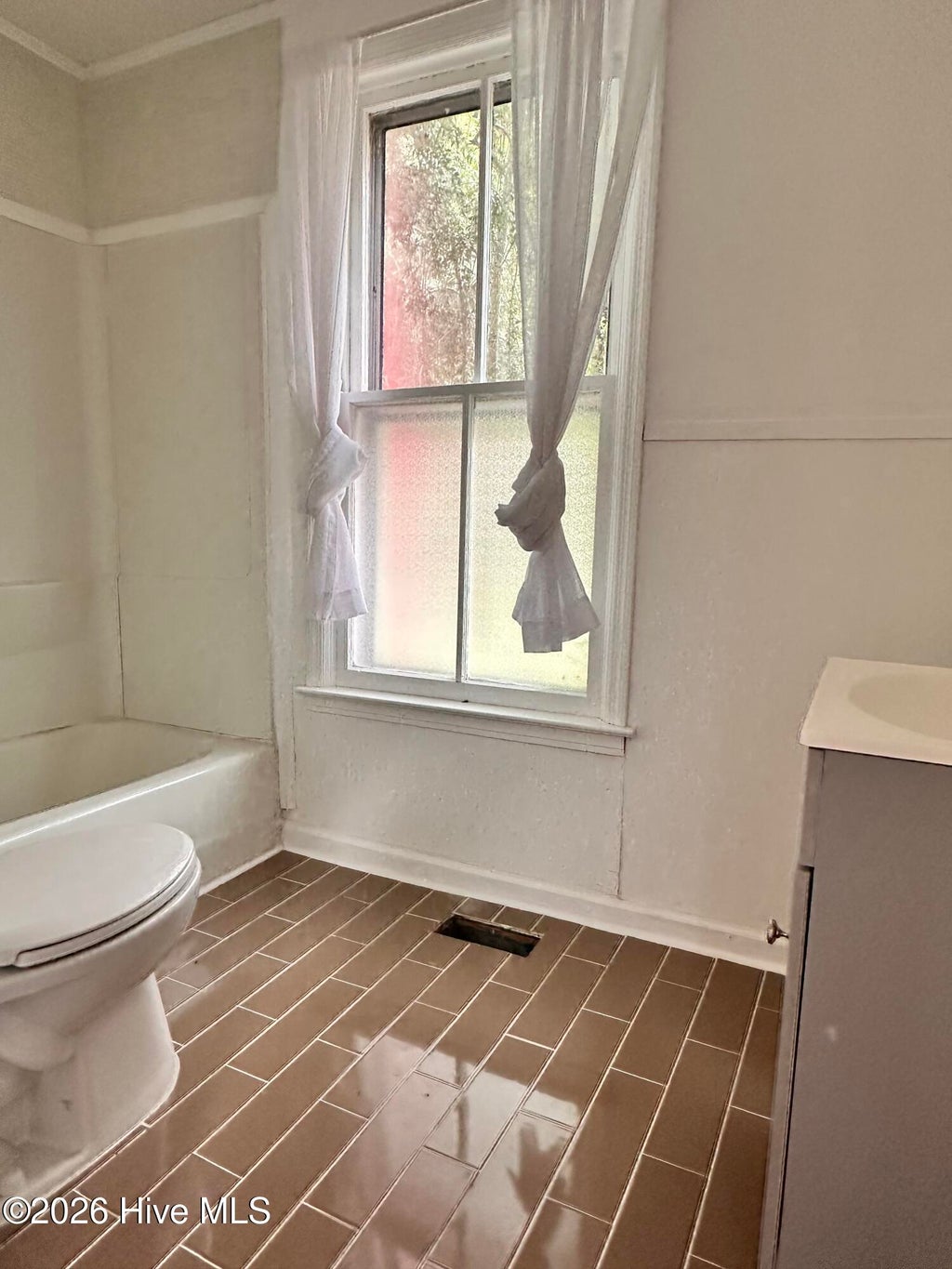 Photo of 1209 National Avenue, New Bern, NC 28560 (MLS # 100604762)