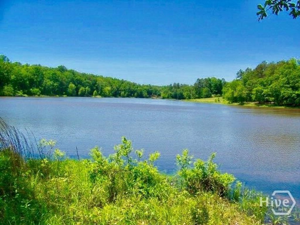 Photo of 0 Lake Deerfield Rd, Hull, GA 30646 (MLS # CL349446)