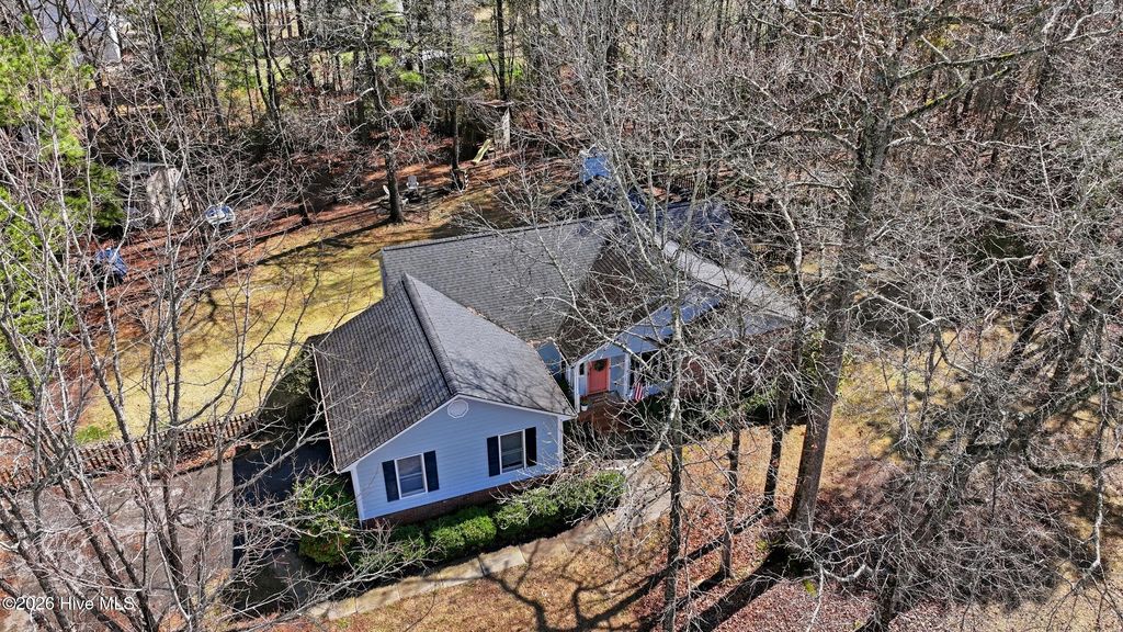 Photo of 103 Dockside Drive, Jacksonville, NC 28546 (MLS # 100559678)