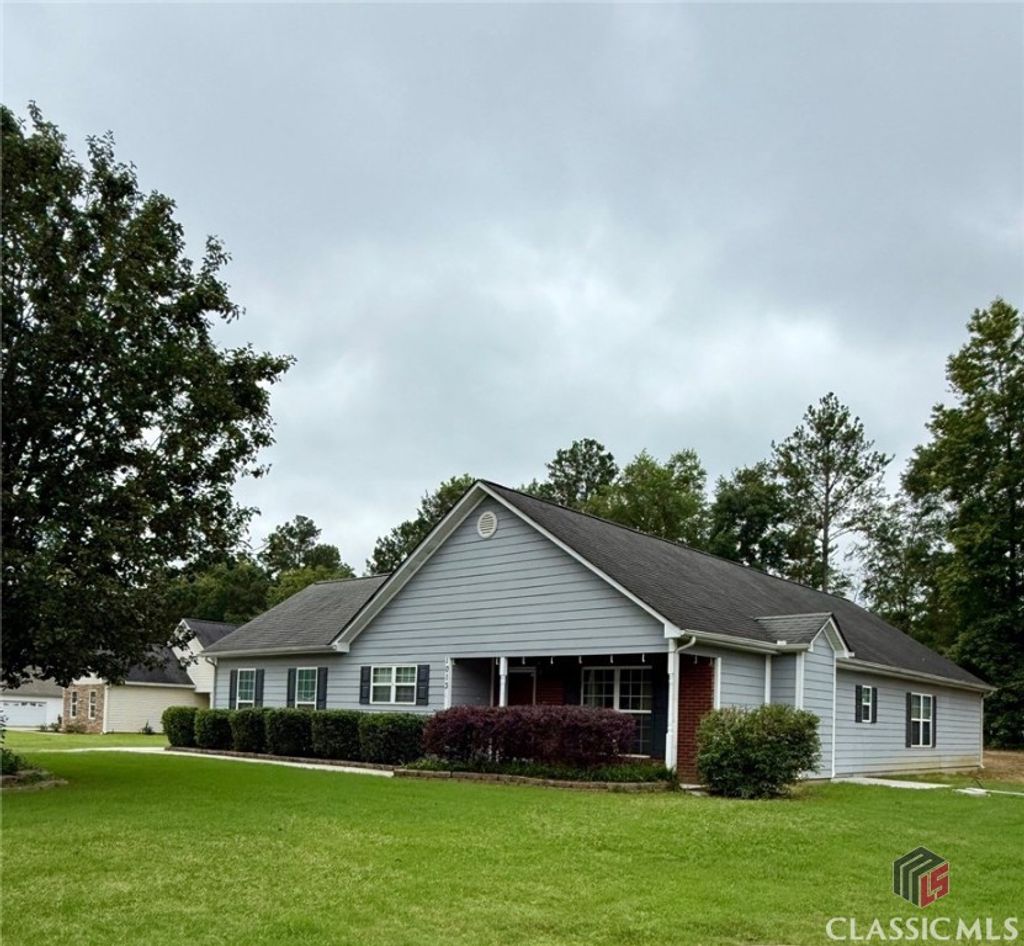 Photo of 1013 Navaho Trail, Monroe, GA 30655 (MLS # CM1027368)
