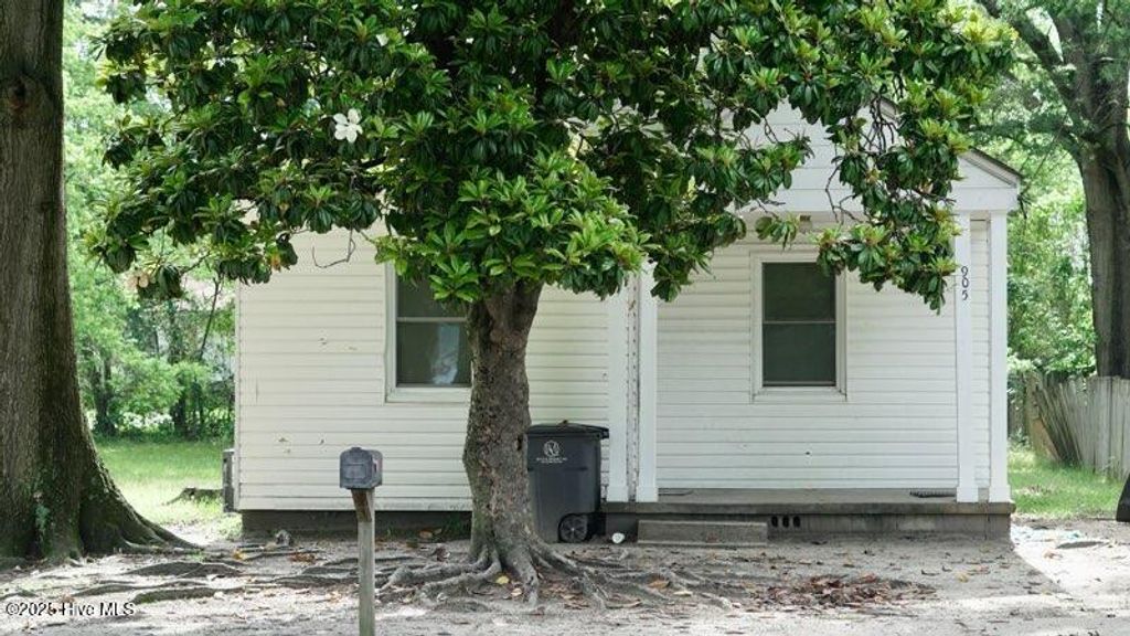 Photo of 905 Pender Street, Rocky Mount, NC 27801 (MLS # 100507608)