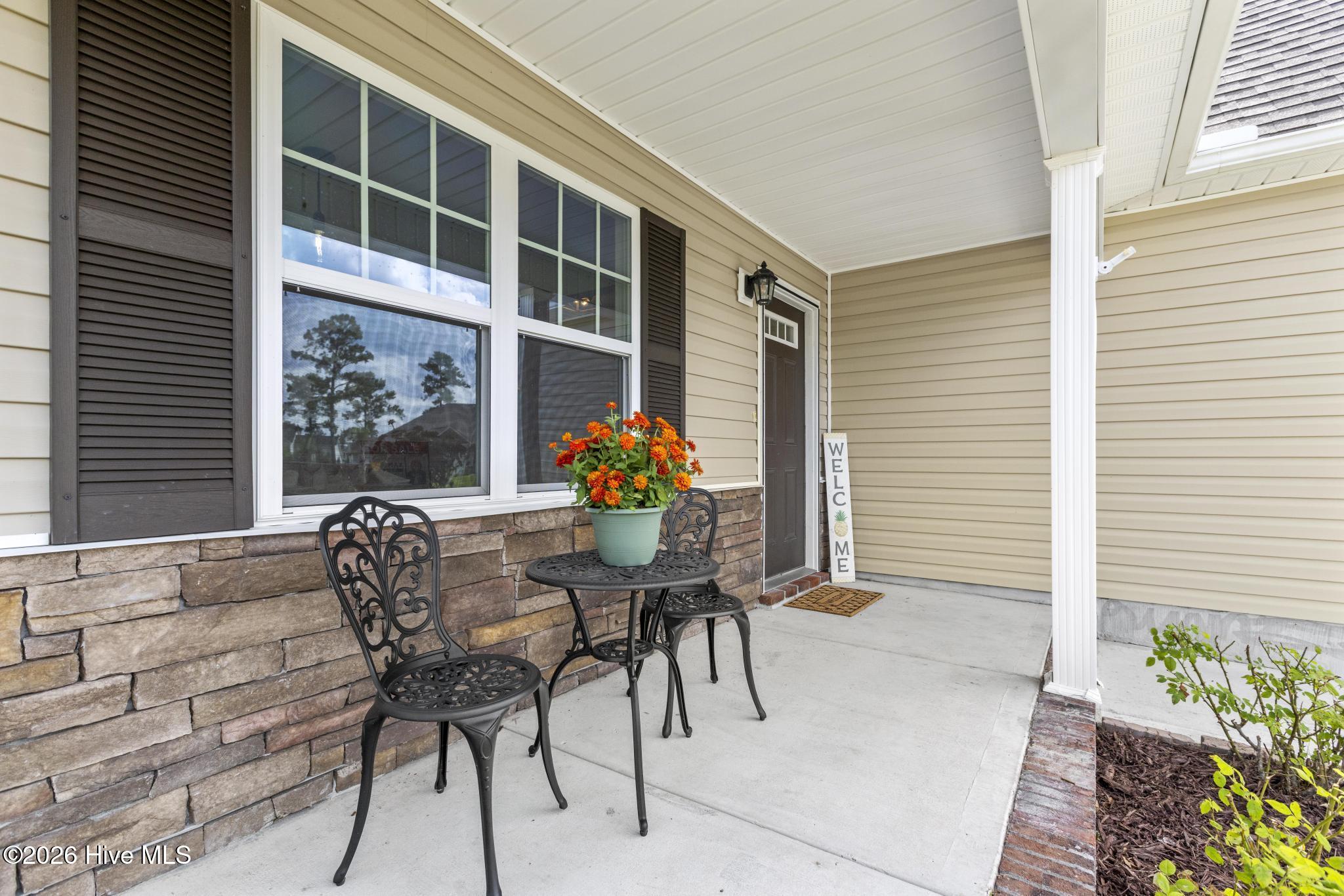 282 Breakwater Drive