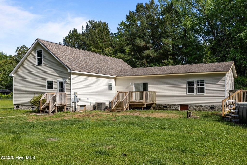 Photo of 103 Meadowview Road, Jacksonville, NC 28540 (MLS # 100550803)