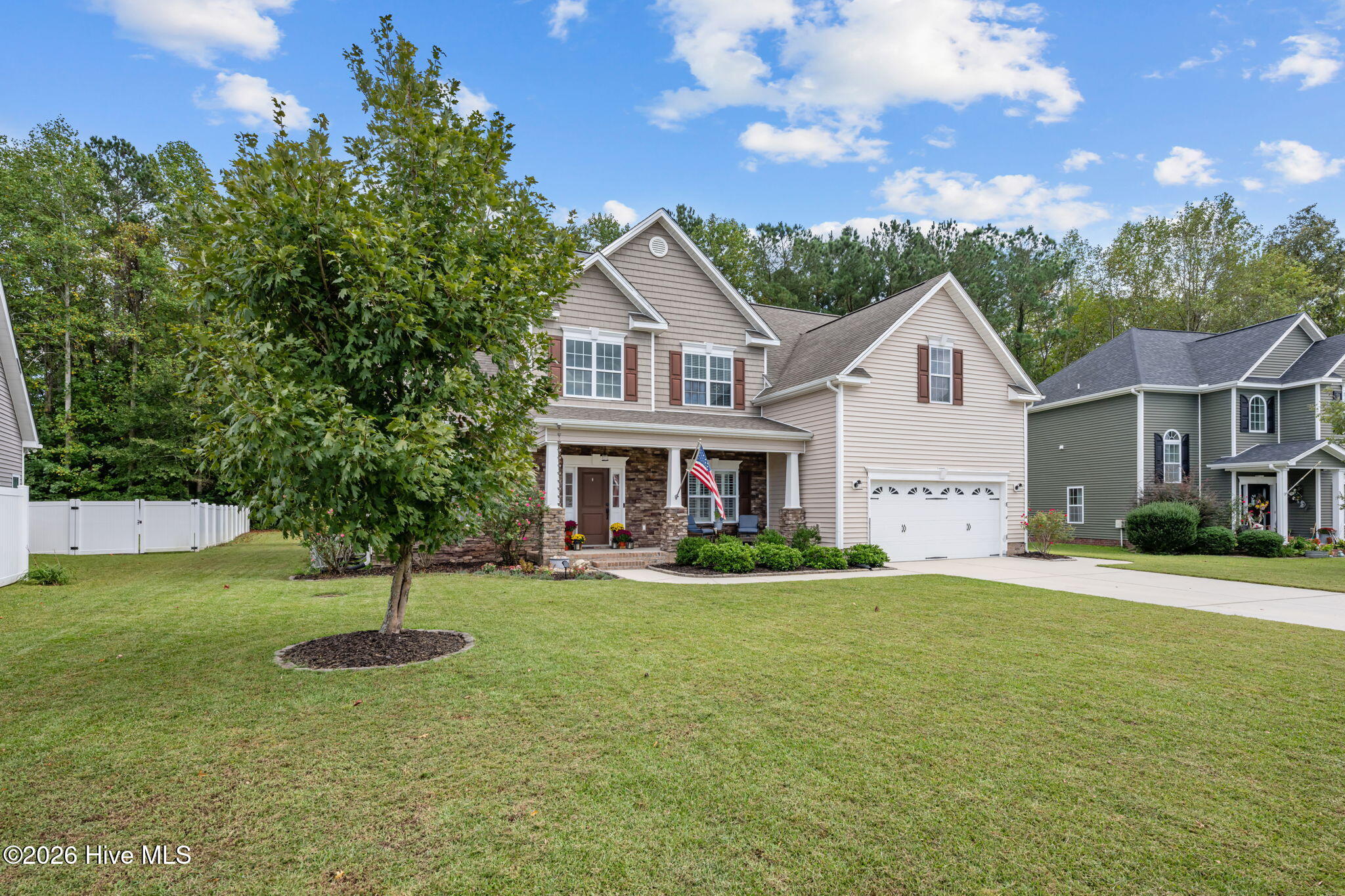 319 Palisades Way