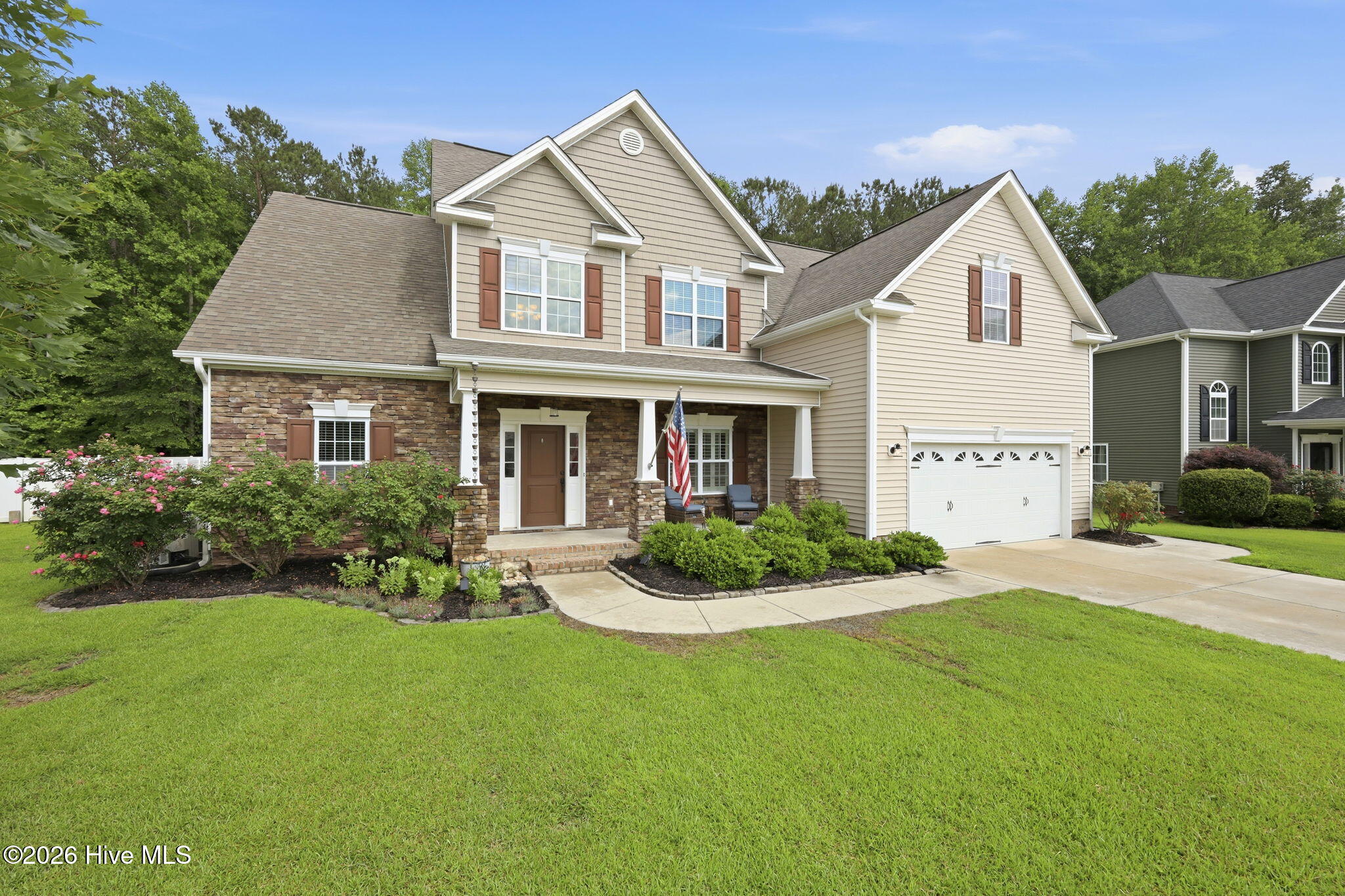 319 Palisades Way