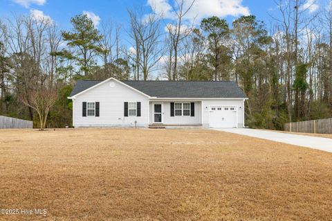 Homes For Rent - 322 Reid Court<br/> Jacksonville, NC 28540
