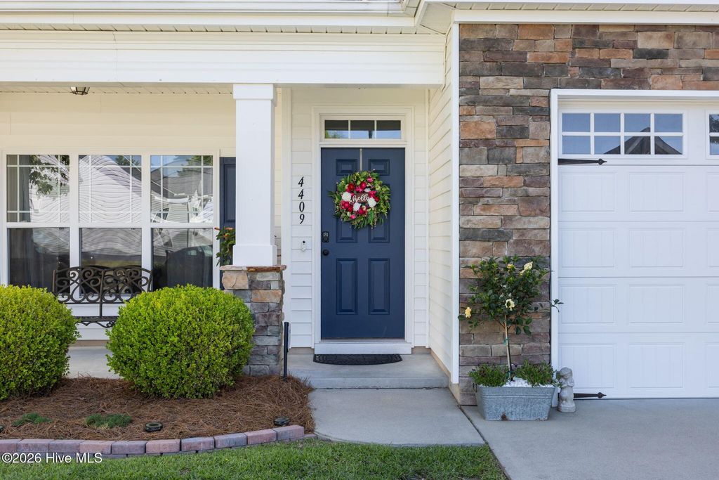 Photo of 4409 Davencroft Village Drive, Winterville, NC 28590 (MLS # 100569549)