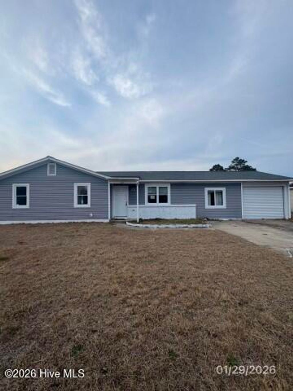 Photo of 203 W Volant Street, Hubert, NC 28539 (MLS # 100560632)