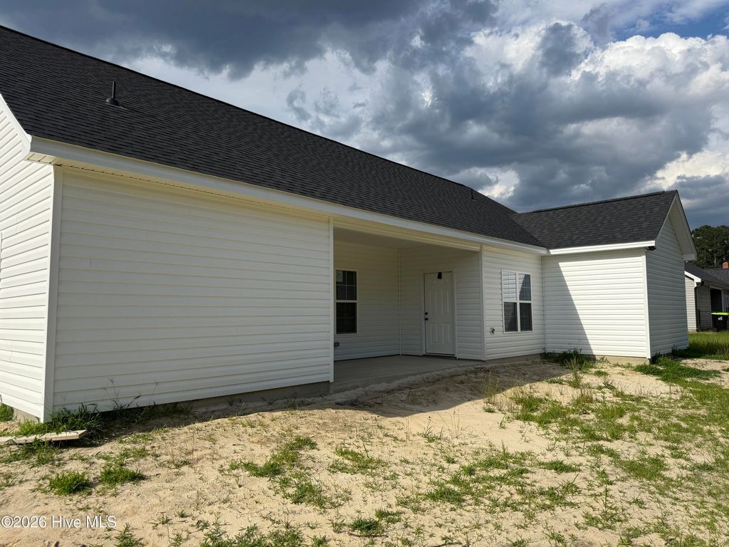 Photo of 325 W Washington Street, Bethel, NC 27812 (MLS # 100578254)