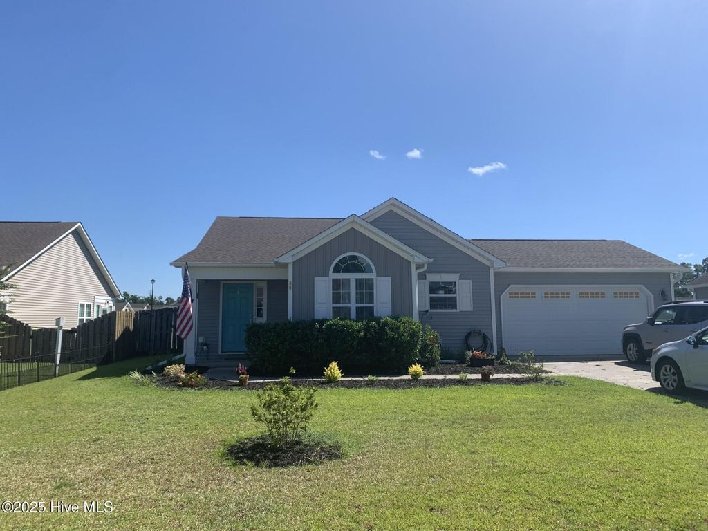 Photo of 39 Preswick Drive, Rocky Point, NC 28457 (MLS # 100563066)