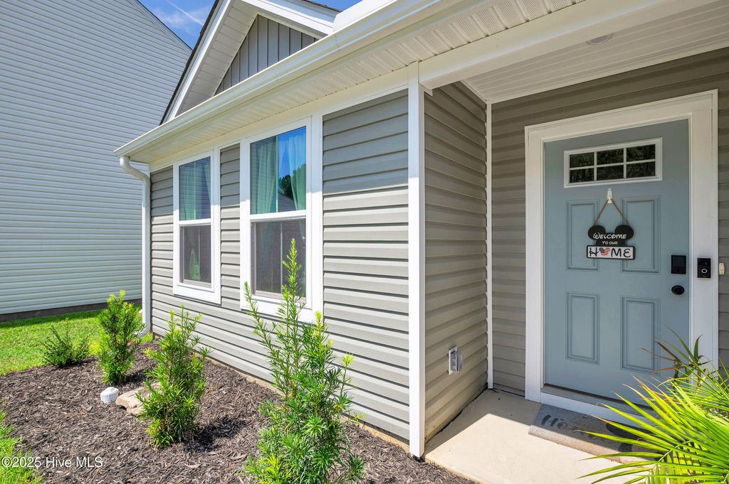 Photo of 1053 Sharron Creek Drive, Shallotte, NC 28470 (MLS # 100570488)