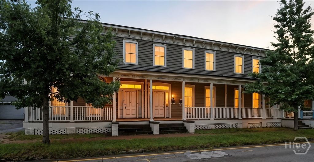 Photo of 108 E Anderson Street #B, Savannah, GA 31401 (MLS # SA351166)