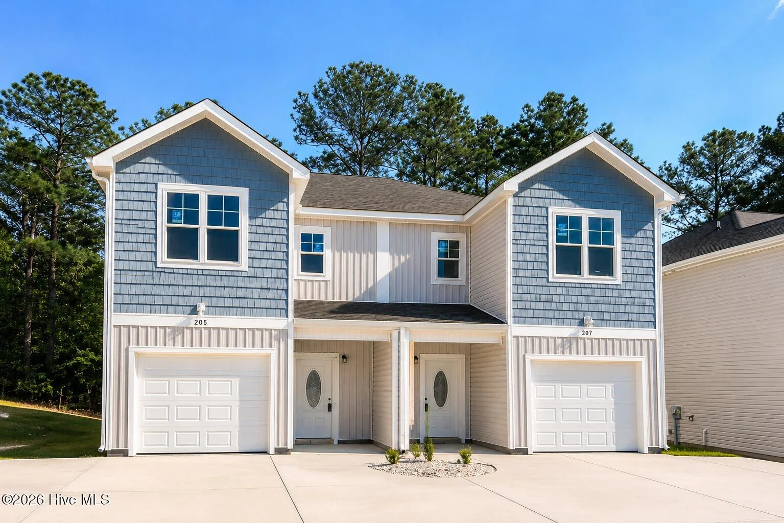 207 Holly Sands Loop