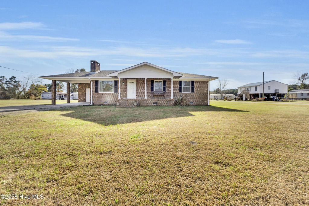 Photo of 16 Elm Street, Vandemere, NC 28587 (MLS # 100545177)