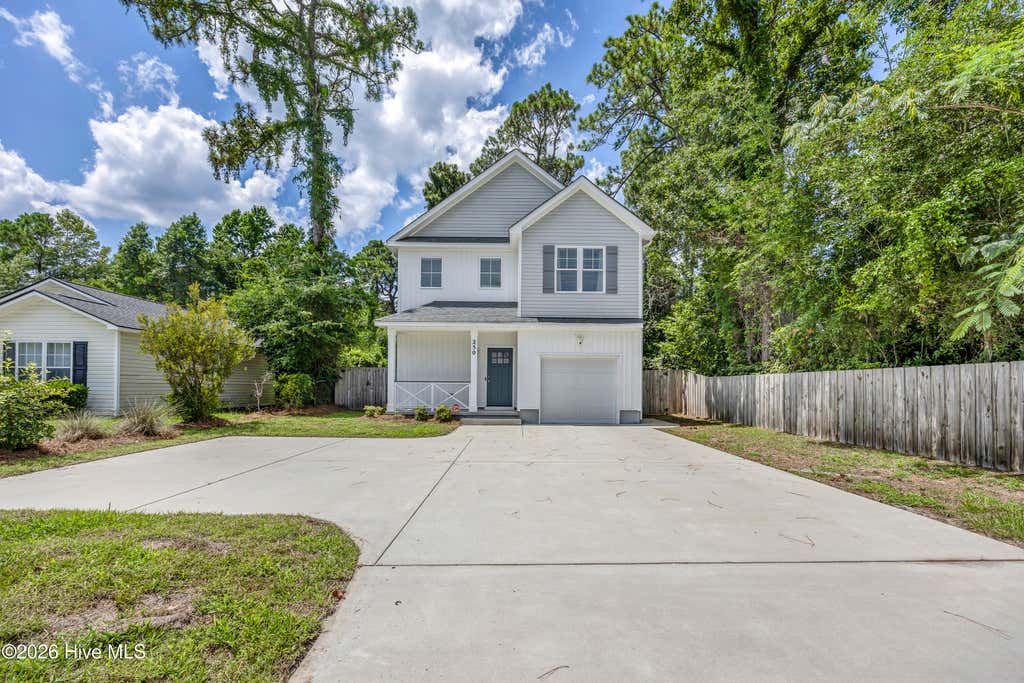 Photo of 250 Victory Gardens Drive, Wilmington, NC 28409 (MLS # 100593259)
