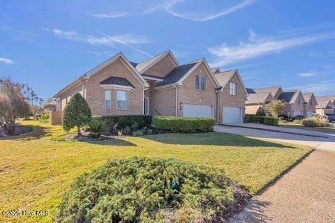 Townhouse For Sale - 3064 Annsdale Drive<br/> Leland, NC 28451