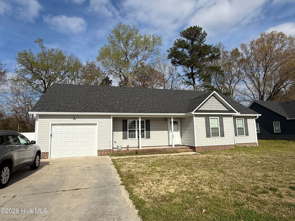 Photo of 306 Nugget Trail, Elizabeth City, NC 27909 (MLS # 100562467)