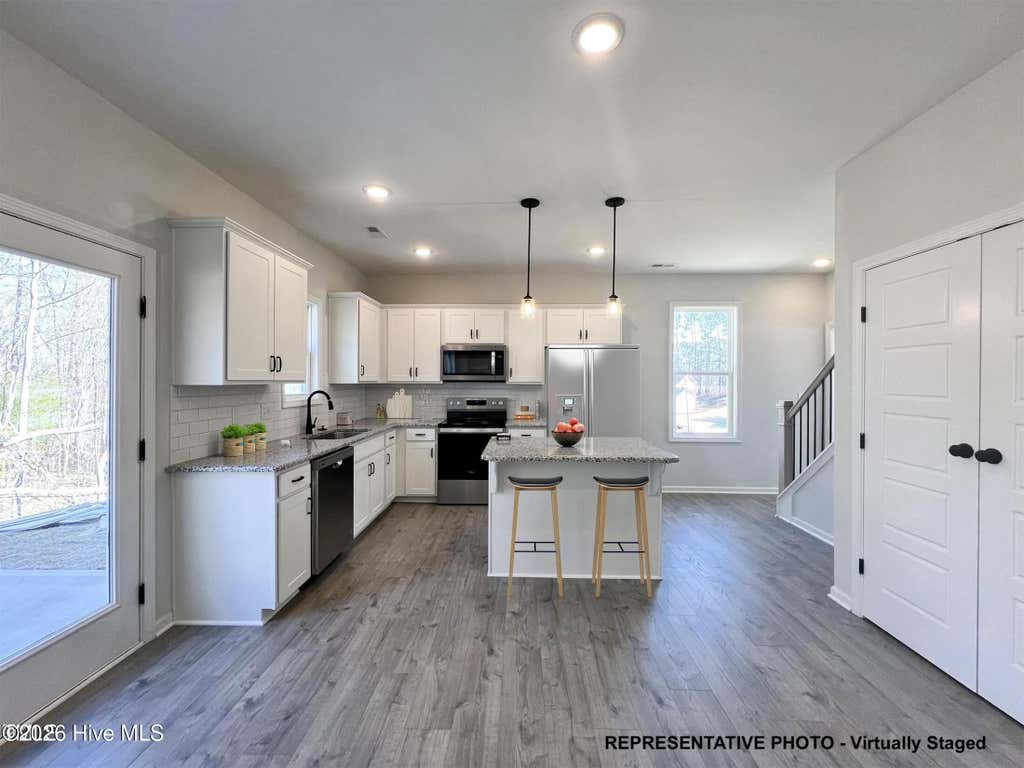 Photo of 9 E Coulter Court, Selma, NC 27576 (MLS # 100597638)