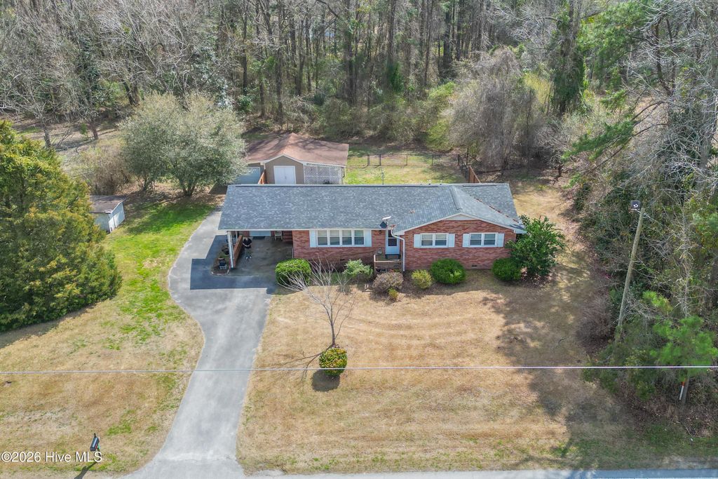 Photo of 2301 Dawson Cabin Road, Jacksonville, NC 28540 (MLS # 100558705)