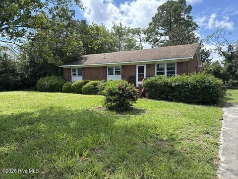 Homes For Sale - 1005 Lord Thomas Road<br/> Wilmington, NC 28405