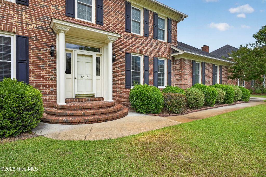 Photo of 3220 Amber Drive, Wilmington, NC 28409 (MLS # 100571048)
