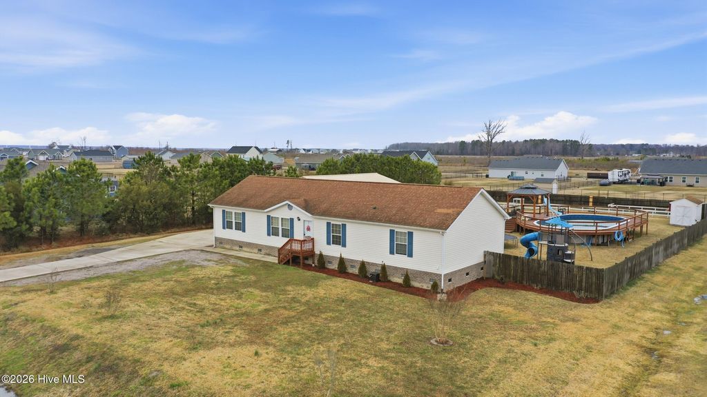 Photo of 104 Strawberry Acres Drive, Elizabeth City, NC 27909 (MLS # 100555121)