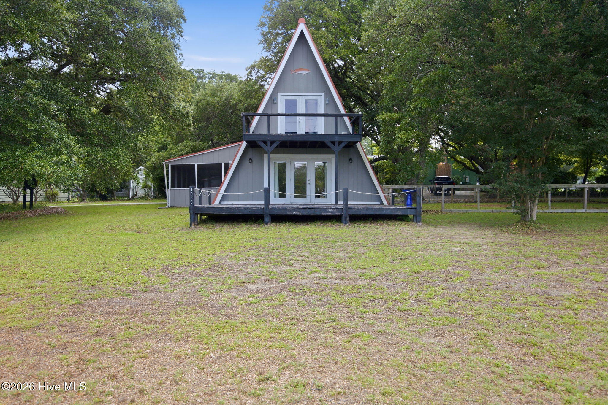 1098 Kings Landing Road