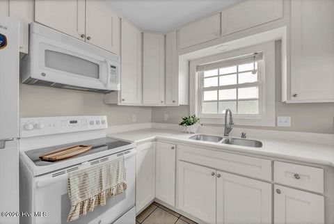 Tiny photo for 215 Atlanta Avenue #Apt 3c, Carolina Beach, NC 28428 (MLS # 100560148)