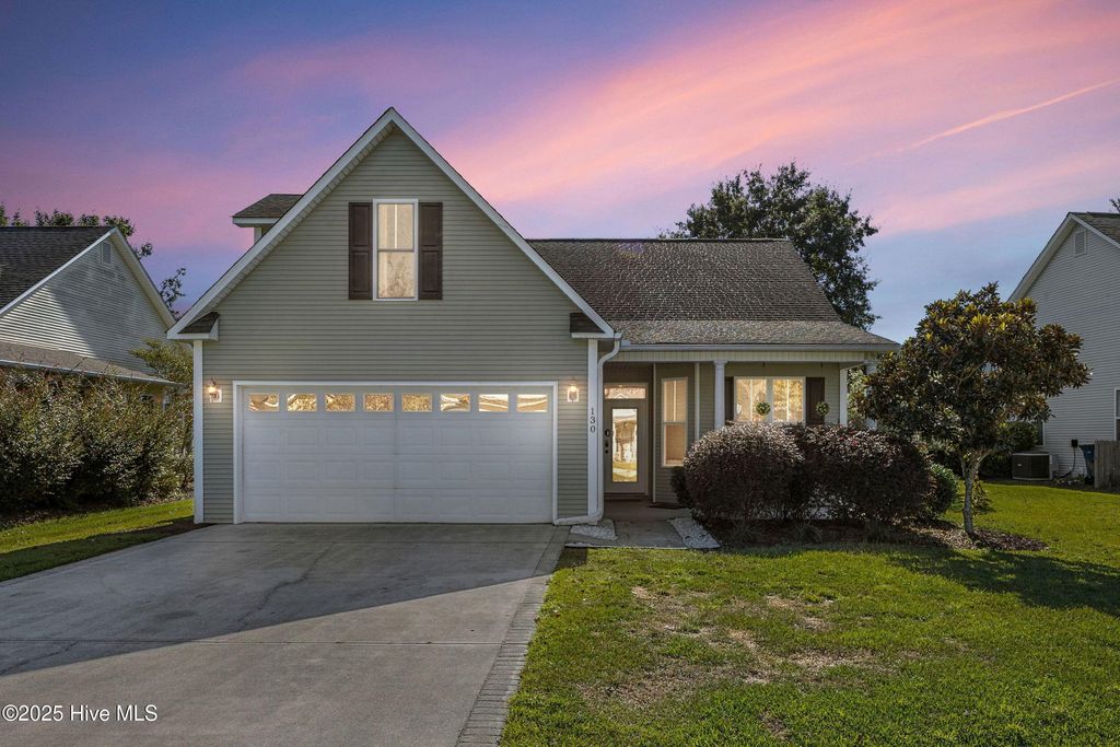 Photo of 130 Azalea Drive, Hampstead, NC 28443 (MLS # 100535393)