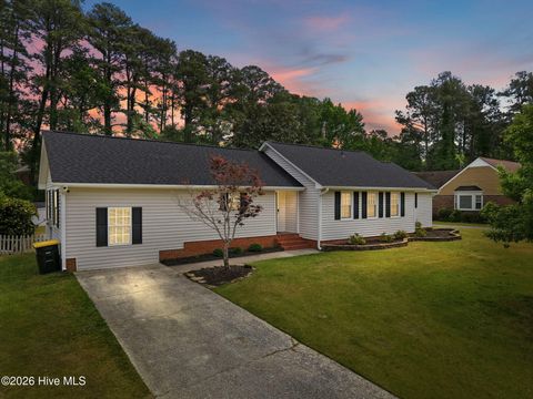Photo of 208 Avalon Lane, Greenville, NC 27858 (MLS # 100571033)