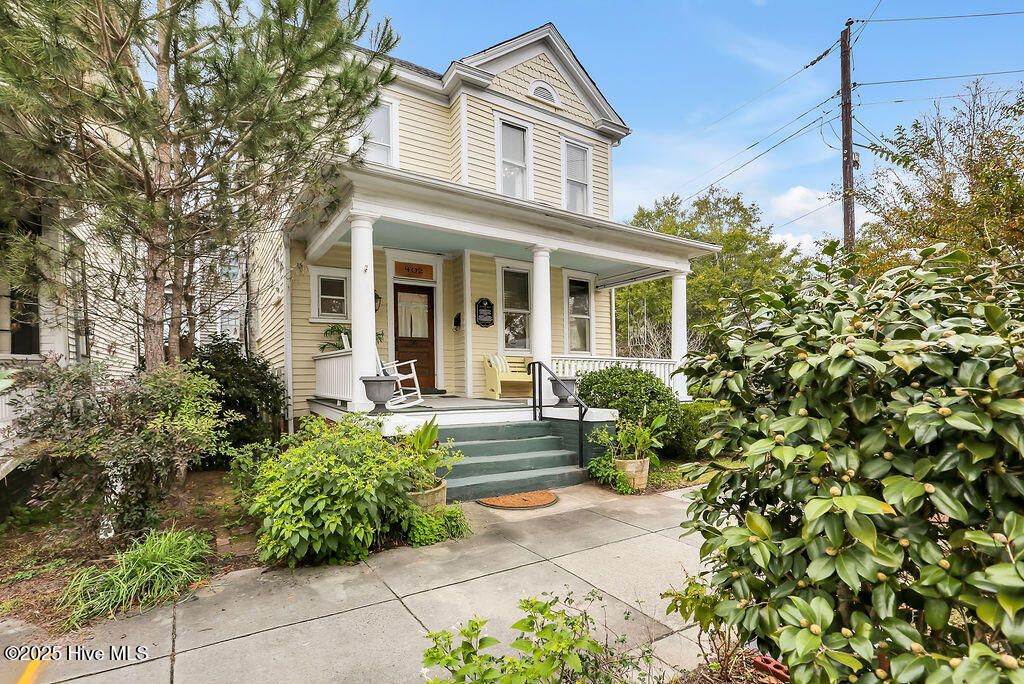 Photo of 402 S 5th Avenue, Wilmington, NC 28401 (MLS # 100544727)