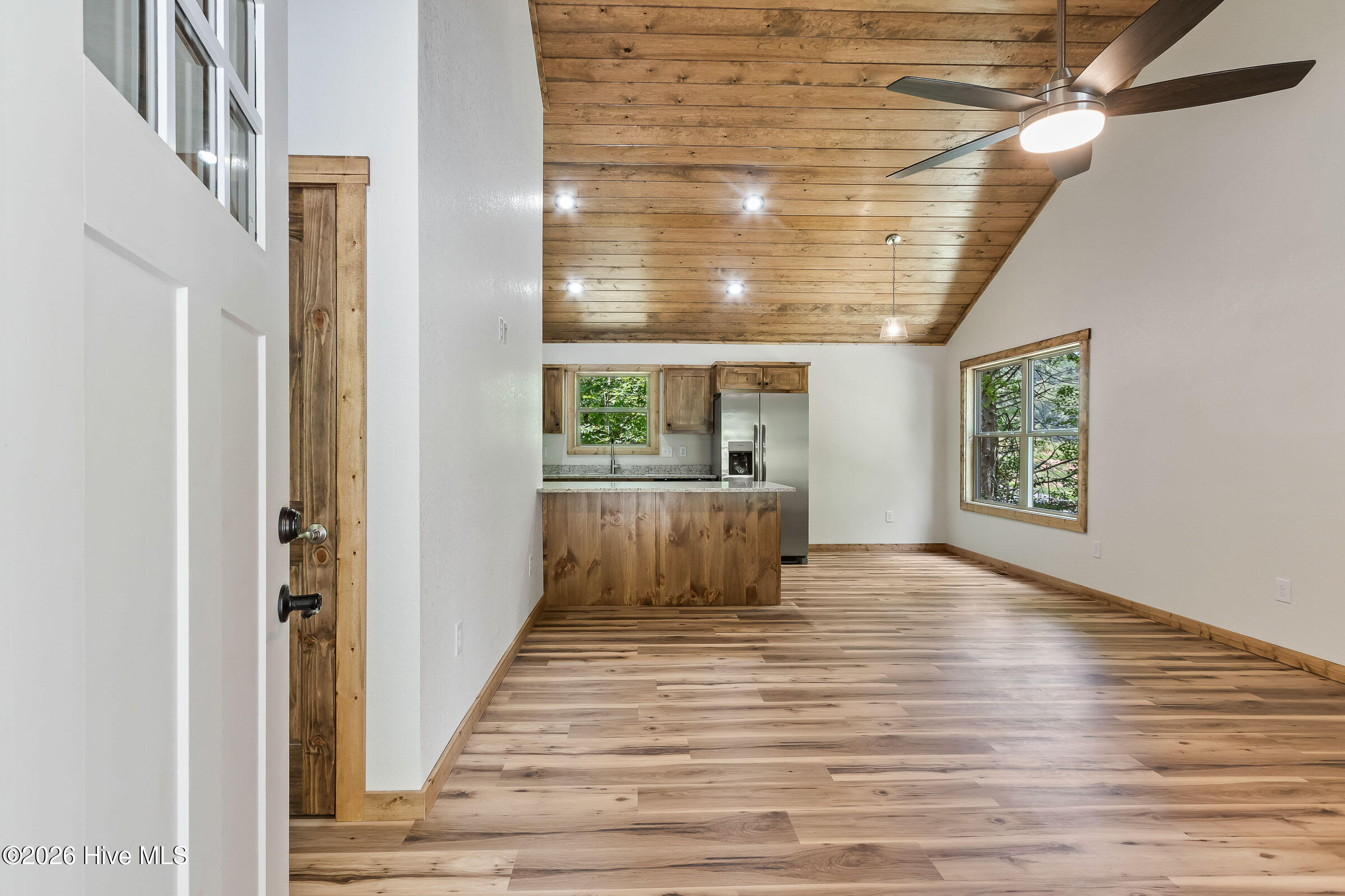80 Oak Knob Drive