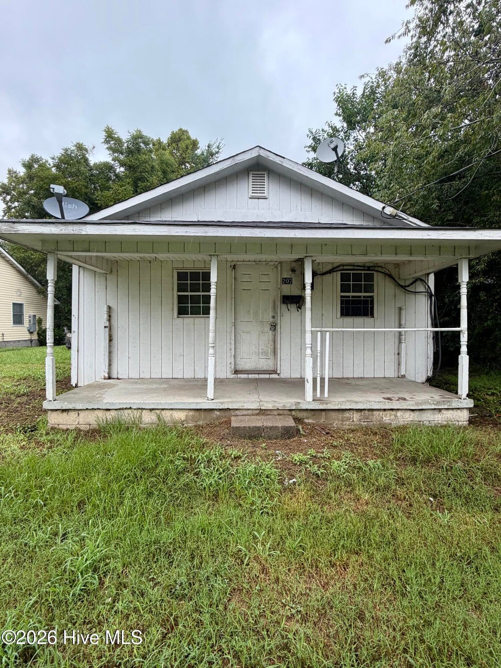 Photo of 207 E Peterson Street, Edenton, NC 27932 (MLS # 100591593)