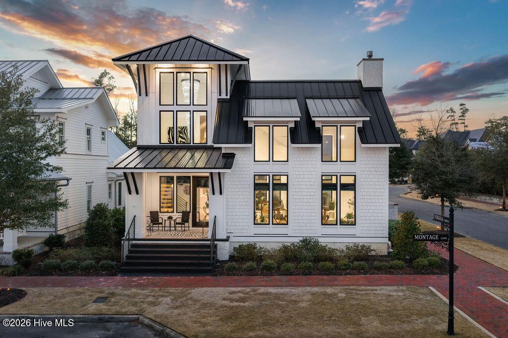 Photo of 1827 Montage Lane, Wilmington, NC 28403 (MLS # 100565197)