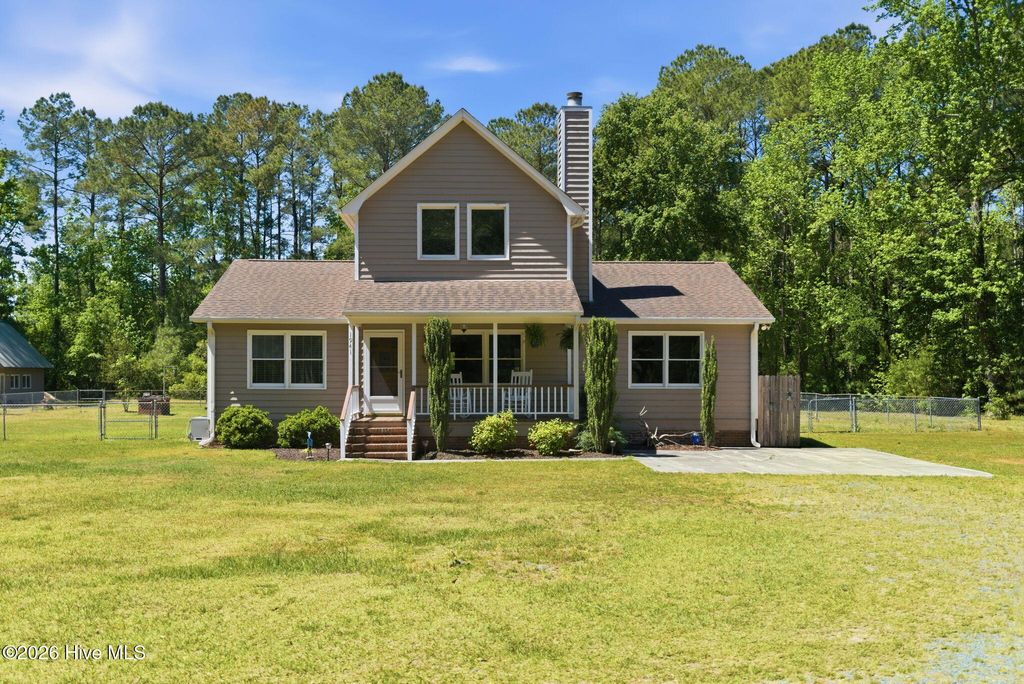Photo of 1941 Nc Hwy 133, Rocky Point, NC 28457 (MLS # 100569907)
