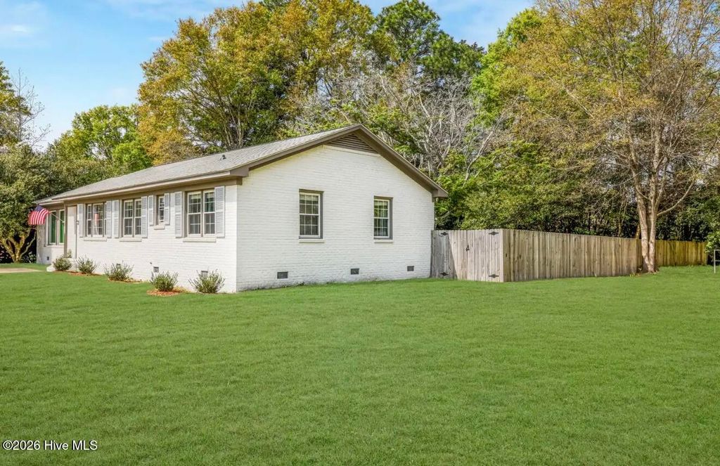 Photo of 110 Jeb Stuart Drive, Wilmington, NC 28412 (MLS # 100564742)