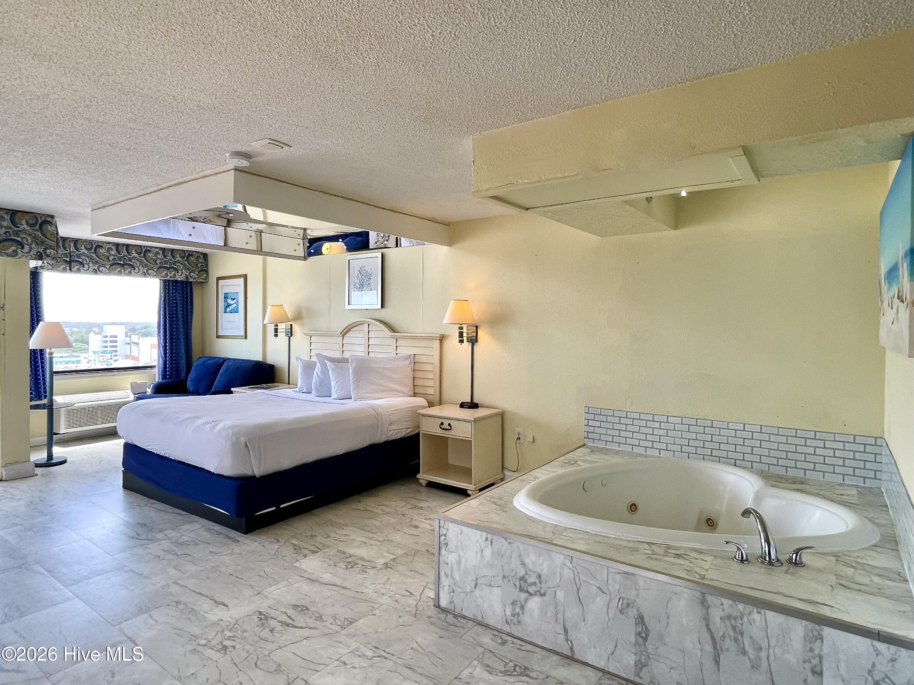 1205 S Ocean Boulevard 51313