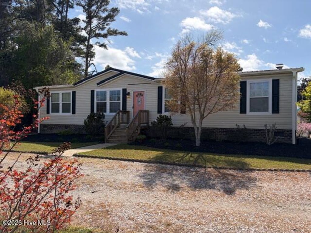 Photo of 1285 Highway 101, Beaufort, NC 28516 (MLS # 100563414)