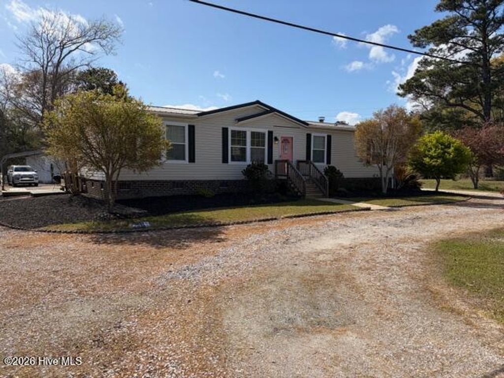 Photo of 1285 Highway 101, Beaufort, NC 28516 (MLS # 100563414)