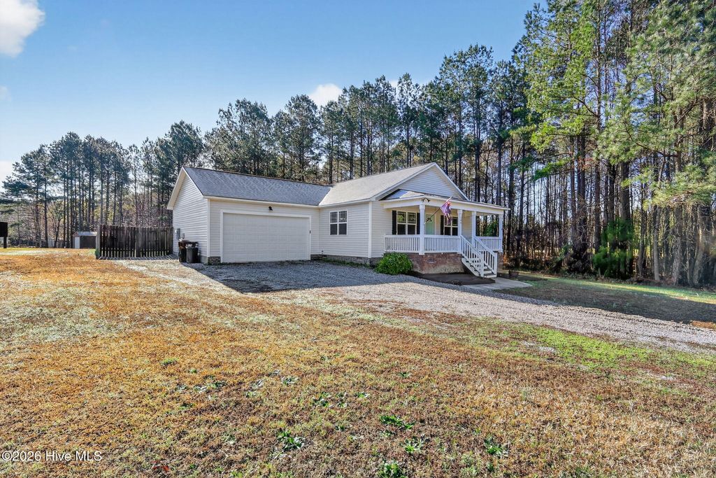 Photo of 146 Thistle Drive, Selma, NC 27576 (MLS # 100561479)