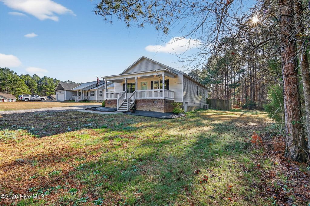 Photo of 146 Thistle Drive, Selma, NC 27576 (MLS # 100561479)