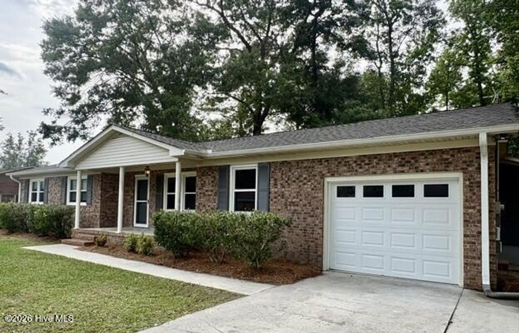 Photo of 206 Tom Avenue, Castle Hayne, NC 28429 (MLS # 100572635)