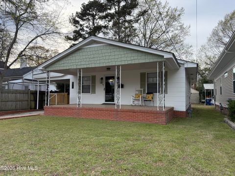Homes For Sale - 412 S 5th Street<br/> Johnston County, Smithfield, NC 27577