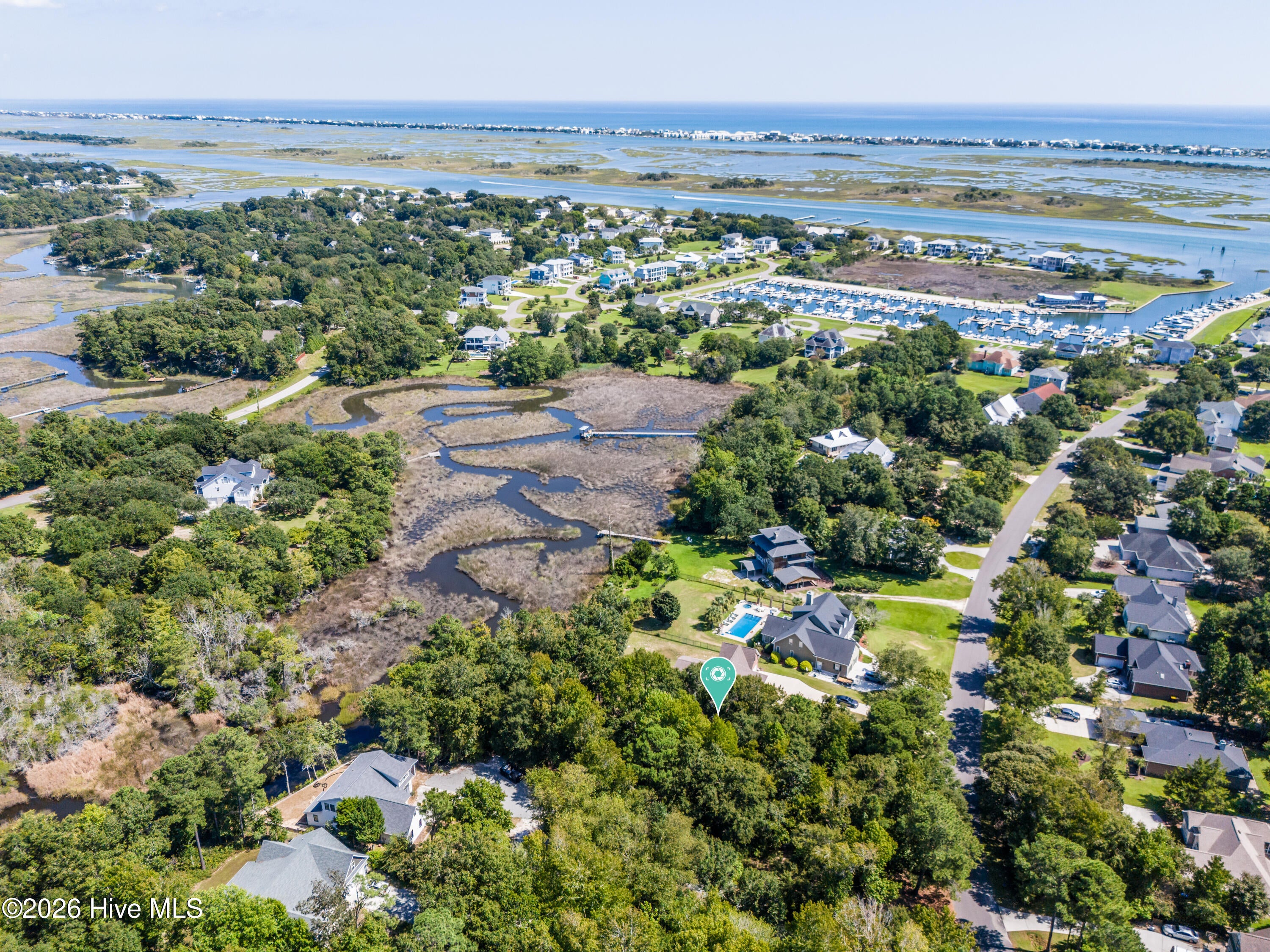 0255 255 Lakeview Drive