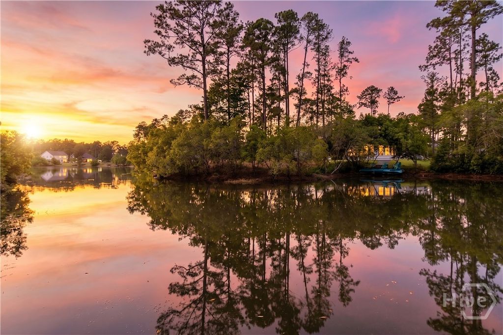 Photo of 305 Lafayette Drive, Richmond Hill, GA 31324 (MLS # SA355348)