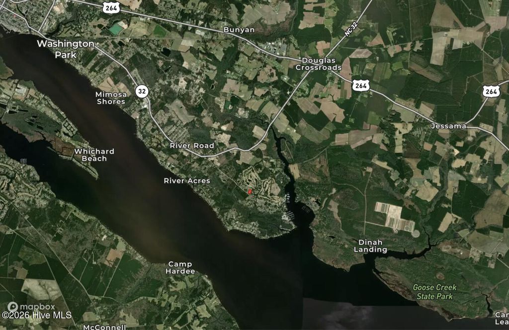 Photo of 14 Fairway Drive, Washington, NC 27889 (MLS # 100550462)